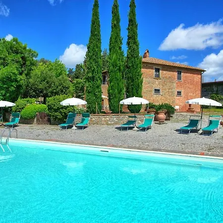 Montecchio Sleeps 6 With Pool
